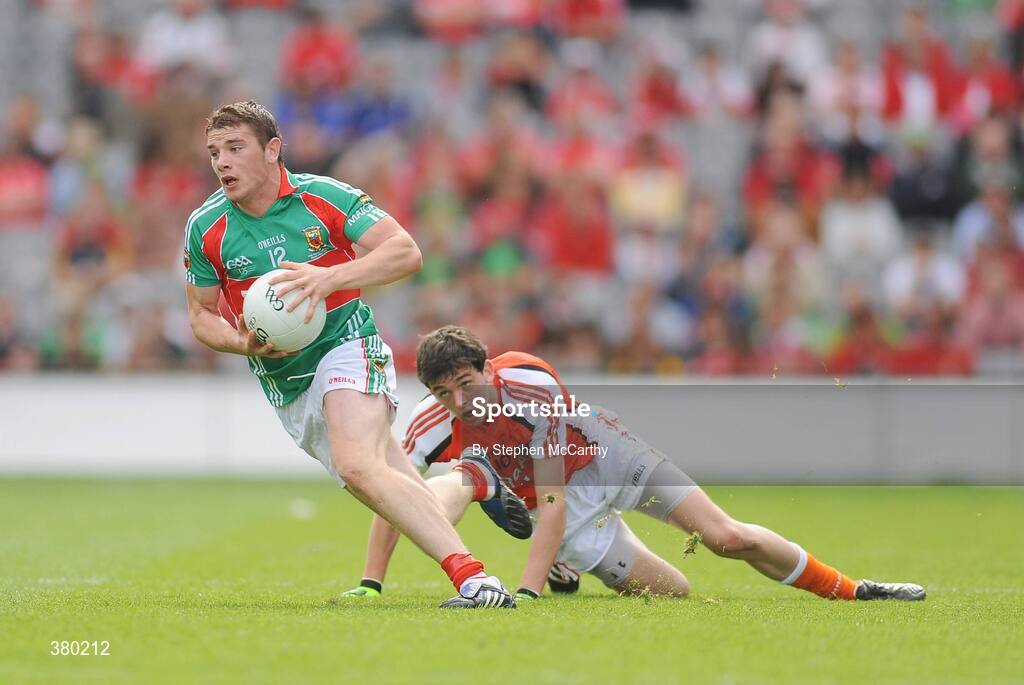 20 September 2009; Fergal Durkan, Mayo, in action against Rory Grugan, Armagh. ESB GAA Football All-Ireland Minor Championship Final, Armagh v Mayo, Croke Park, Dublin. Picture credit: Stephen McCarthy / SPORTSFILE