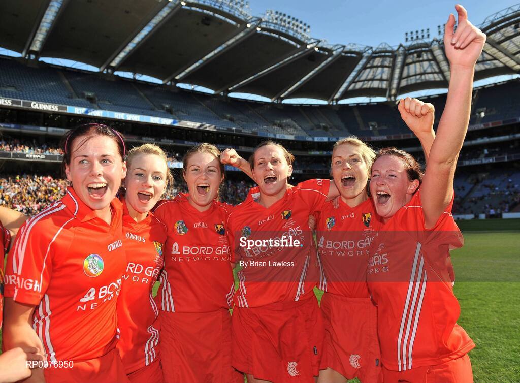 13 September 2009; Cork players celebrate after the match. Gala All-Ireland Senior Camogie Championship Final, Cork v Kilkenny, Croke Park, Dublin. Picture credit: Brian Lawless / SPORTSFILE