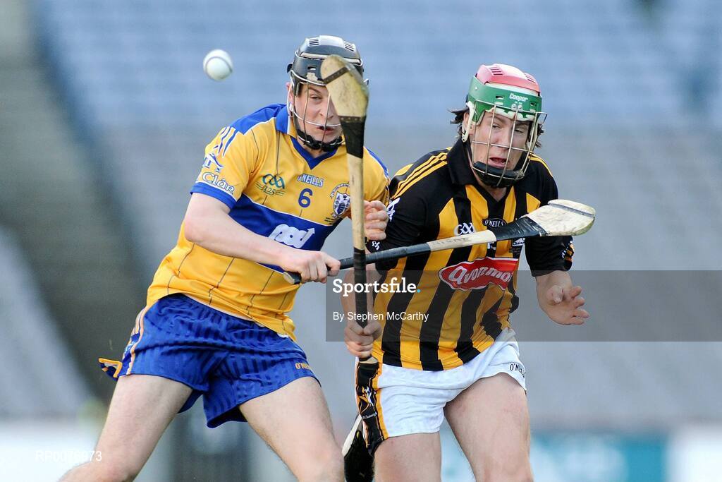 13 September 2009; Nicky O'Connell, Clare, in action against John Mulhall, Kilkenny. Bord Gais Energy GAA All-Ireland U21 Hurling Championship Final, Clare v Kilkenny, Croke Park, Dublin. Picture credit: Stephen McCarthy / SPORTSFILE