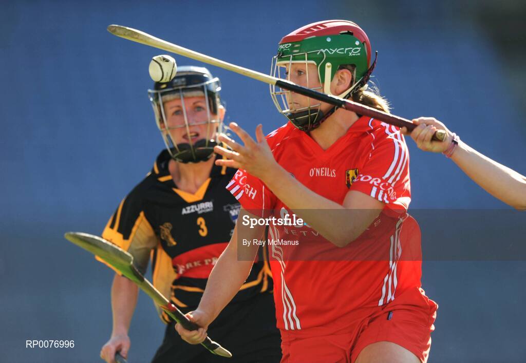 13 September 2009; Sile Burns, Cork, under pressure from Kilkenny defenders Catherine Doherty and Jacqui Frisby. Gala All-Ireland Senior Camogie Championship Final, Cork v Kilkenny, Croke Park, Dublin. Picture credit: Ray McManus / SPORTSFILE