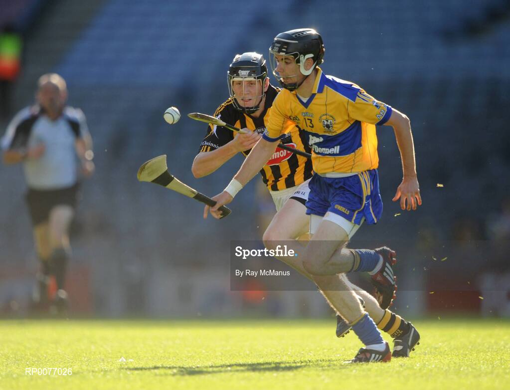 13 September 2009; Conor Tierney, Clare, in action against Lester Ryan, Kilkenny. Bord Gais Energy GAA All-Ireland U21 Hurling Championship Final, Clare v Kilkenny, Croke Park, Dublin. Picture credit: Ray McManus / SPORTSFILE