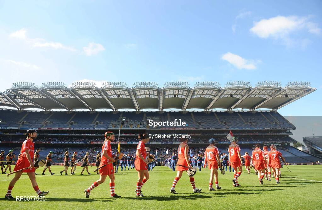13 September 2009; The Cork team during the pre-match parade. Gala All-Ireland Senior Camogie Championship Final, Cork v Kilkenny, Croke Park, Dublin. Picture credit: Stephen McCarthy / SPORTSFILE