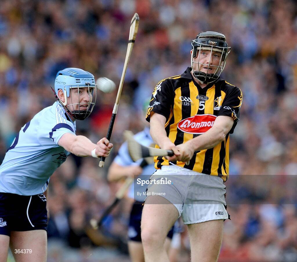 5 July 2009; Aidan Fogarty, Kilkenny, in action against Joe Boland, Dublin. GAA Hurling Leinster Senior Championship Final, Kilkenny v Dublin, Croke Park, Dublin. Picture credit: Matt Browne / SPORTSFILE