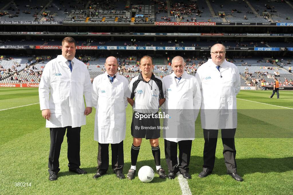 20 September 2009; Referee Eddie Kinsella with his umpires Pat O'Connell, Arthur O'Connor, Alan O'Halloran and Pat Behan. ESB GAA Football All-Ireland Minor Championship Final, Armagh v Mayo, Croke Park, Dublin. Picture credit: Brendan Moran / SPORTSFILE