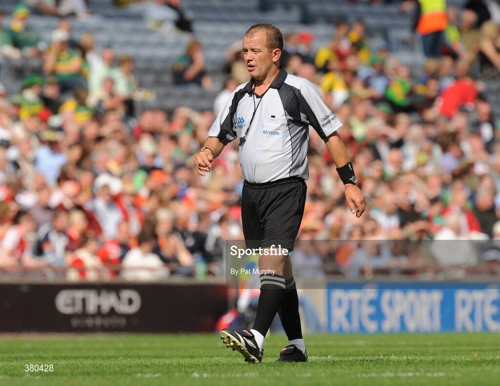20 September 2009; Eddie Kinsella, referee. ESB GAA Football All-Ireland Minor Championship Final, Armagh v Mayo, Croke Park, Dublin. Picture credit: Pat Murphy / SPORTSFILE