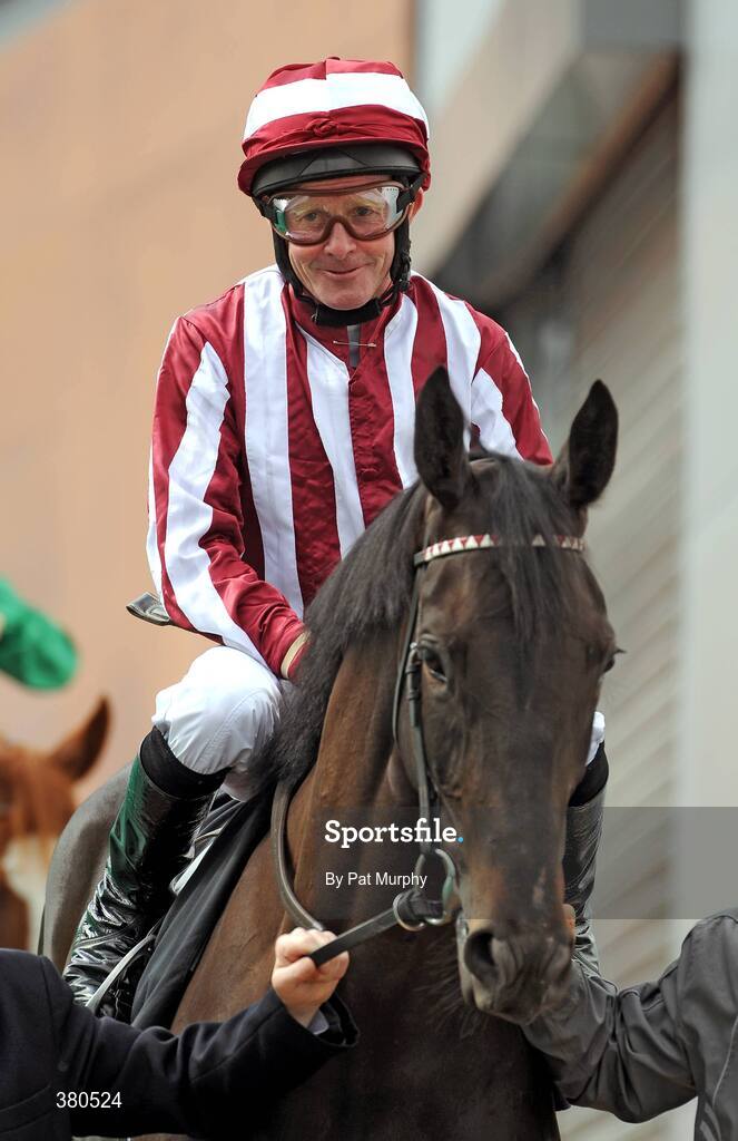 5 September 2009; What A Charm, with Mick Kinane up, before the Irish Independent European Breeders Fund Fillies Maiden. Leopardstown Racecourse, Dublin. Picture credit: Pat Murphy / SPORTSFILE
