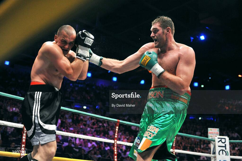 26 September 2009; Tyson Fury, right, in action against Tomas Mrazek during their International Heavyweight bout. Hunky Dorys Fight Night Undercard, The O2, Dublin. Picture credit: David Maher / SPORTSFILE