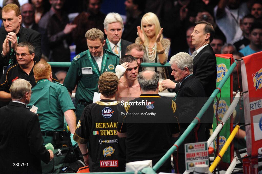 26 September 2009; Bernard Dunne after losing his WBA World Super Bantanweight title to Poonsawat Kratingdaenggym. Hunky Dorys World Title Fight Night, Bernard Dunne v Poonsawat Kratingdaenggym, The O2, Dublin. Picture credit: Stephen McCarthy / SPORTSFILE