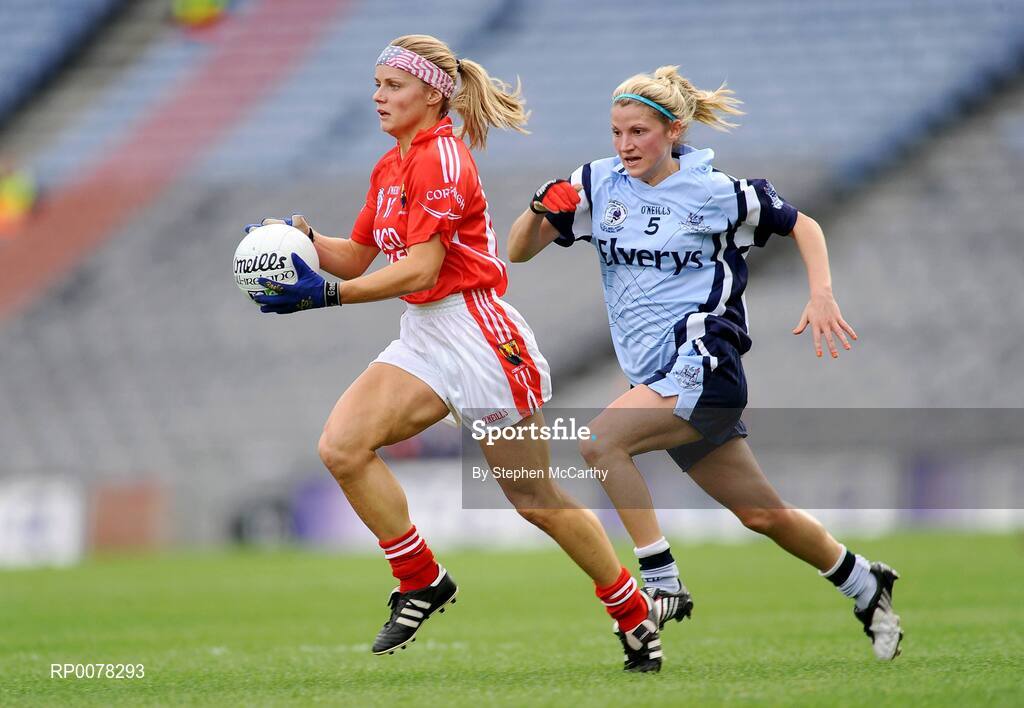 27 September 2009; Amy O'Shea, Cork, in action against Colleen Barrett, Dublin. TG4 All-Ireland Ladies Football Senior Championship Final, Cork v Dublin, Croke Park, Dublin. Picture credit: Stephen McCarthy / SPORTSFILE