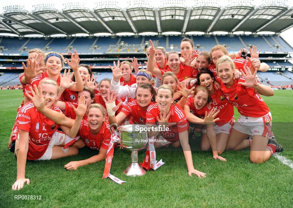 27 September 2009; The Cork team celebrate winning five titles in a row. TG4 All-Ireland Ladies Football Senior Championship Final, Cork v Dublin, Croke Park, Dublin. Picture credit: Ray McManus / SPORTSFILE