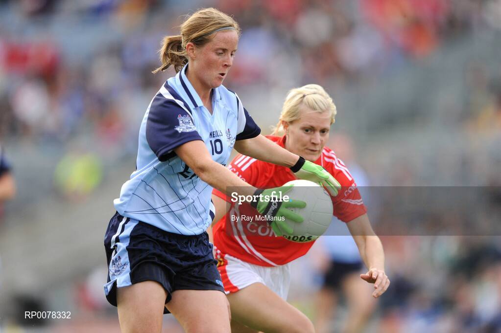 27 September 2009; Mary Nevin, Dublin, in action against Deirdre O'Reilly, Cork. TG4 All-Ireland Ladies Football Senior Championship Final, Cork v Dublin, Croke Park, Dublin. Picture credit: Ray McManus / SPORTSFILE