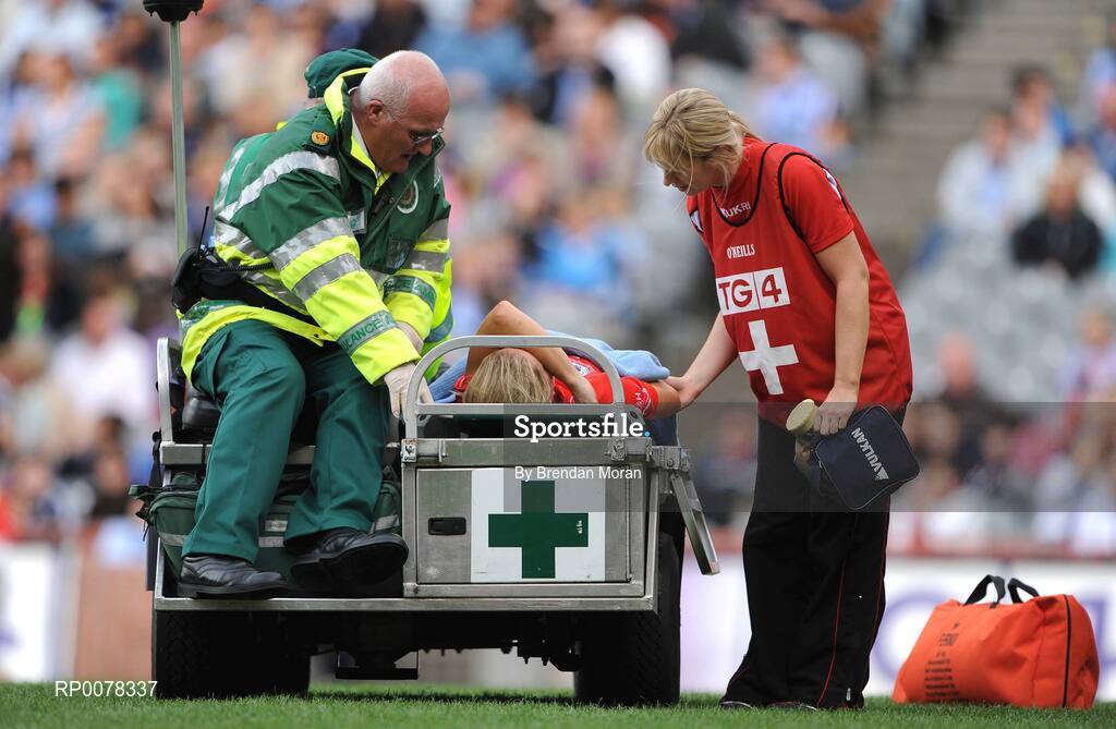 27 September 2009; Cork's Amy O'Shea is taken away on a stretcher during the second half. TG4 All-Ireland Ladies Football Senior Championship Final, Cork v Dublin, Croke Park, Dublin. Picture credit: Brendan Moran / SPORTSFILE