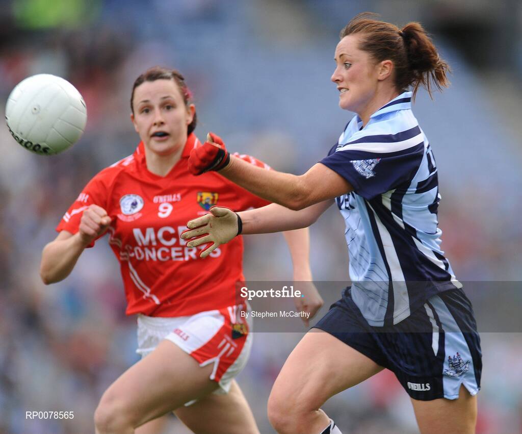 27 September 2009; Niamh McEvoy, Dublin, in action against Norita Kelly, Cork. TG4 All-Ireland Ladies Football Senior Championship Final, Cork v Dublin, Croke Park, Dublin. Picture credit: Stephen McCarthy / SPORTSFILE