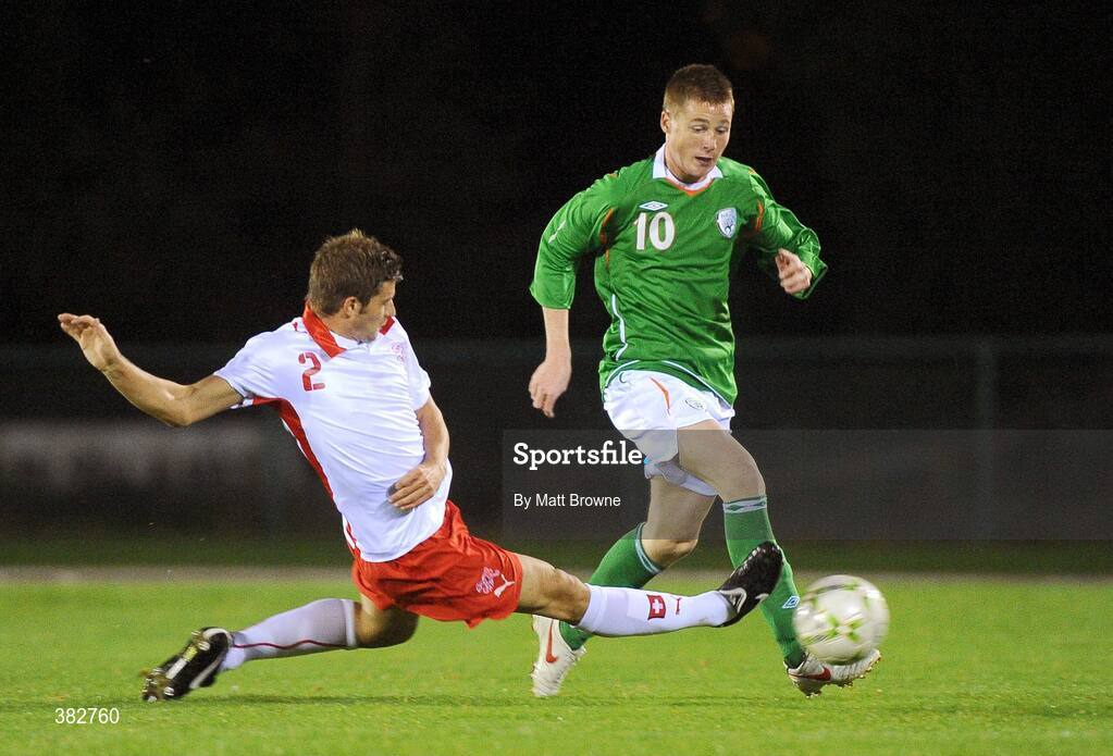 13 October 2009; James McCarthy, Republic of Ireland, is tackled by Gaetano Berardi, Switzerland. UEFA European U21 Championship Qualifier, Republic of Ireland v Switzerland, RSC, Waterford. Picture credit: Matt Browne / SPORTSFILE