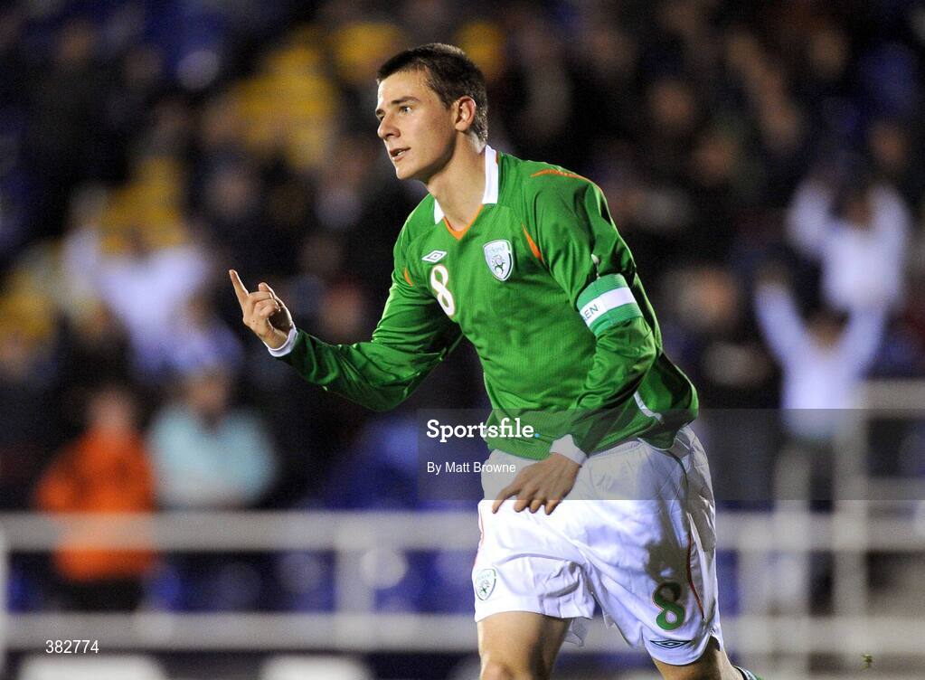 13 October 2009; Owen Garvan, Republic of Ireland, celebrates his equalising goal in injury time. UEFA European U21 Championship Qualifier, Republic of Ireland v Switzerland, RSC, Waterford. Picture credit: Matt Browne / SPORTSFILE