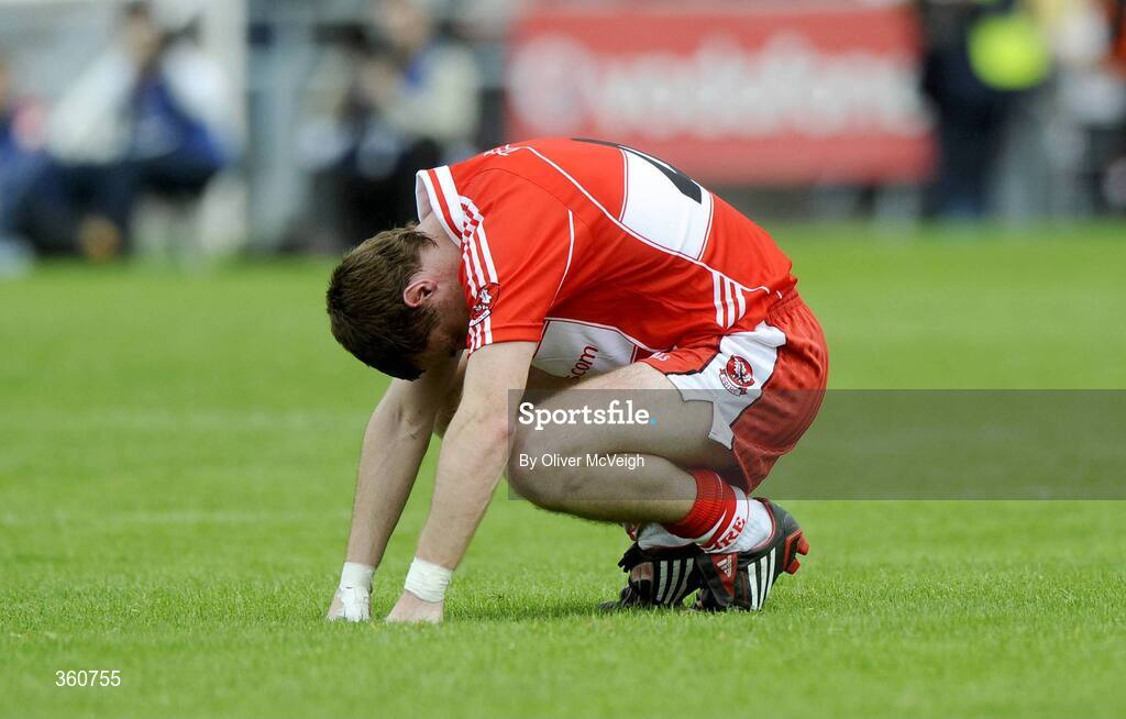 21 June 2009; A dejected Gerard O'Kane, Derry, at the final whistle. GAA Football Ulster Senior Championship Semi-Final, Tyrone v Derry, Casement Park, Belfast, Co. Antrim. Picture credit: Oliver McVeigh / SPORTSFILE