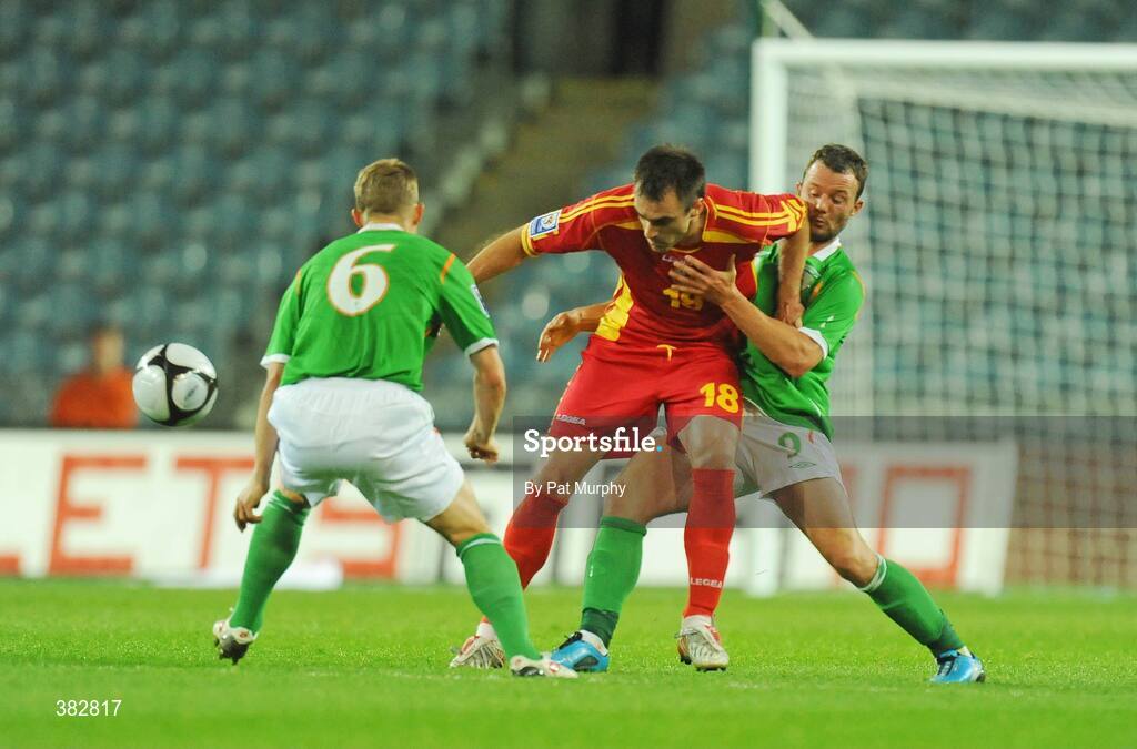 14 October 2009; Nikola Drincic, Montenegro, in action against Noel Hunt and Martin Rowlands, Republic of Ireland. 2010 FIFA World Cup Qualifier, Republic of Ireland v Montenegro, Croke Park, Dublin. Picture credit: Pat Murphy / SPORTSFILE