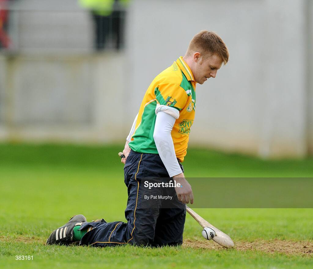 18 October 2009; Kilcormac/Killoughey goalkeeper Seamus McDonald reacts after Kevin Martin had scored a goal for Tullamore. Offaly County Senior Hurling Final, Tullamore v Kilcormac/Killoughey, O'Connor Park, Tullamore, Co. Offaly. Picture credit: Pat Murphy / SPORTSFILE