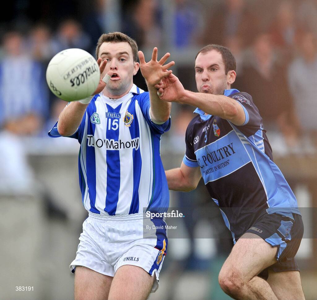 18 October 2009; Andrew Kerin, Ballyboden St. Enda's, in action against Paul Cunningham, St. Jude's. Dublin County Senior Football Final, Ballyboden St. Enda's v St. Jude's, Parnell Park, Dublin. Picture credit: David Maher / SPORTSFILE