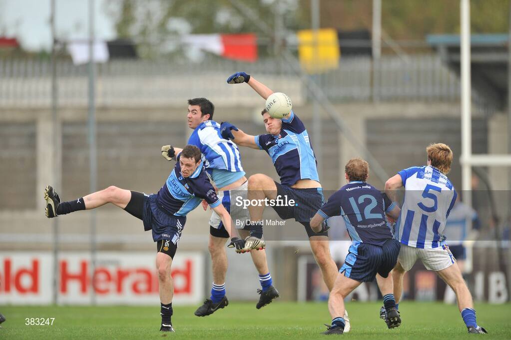 18 October 2009;  St. Jude's players left to right, Andy Glover, Colm Murphy and Brian Monaghan, 12,  in action against  Ballyboden St. Enda's Michael MacAuley, left, and Dara Nelson, 5. Dublin County Senior Football Final, Ballyboden St. Enda's v St. Jude's, Parnell Park, Dublin. Picture credit: David Maher / SPORTSFILE