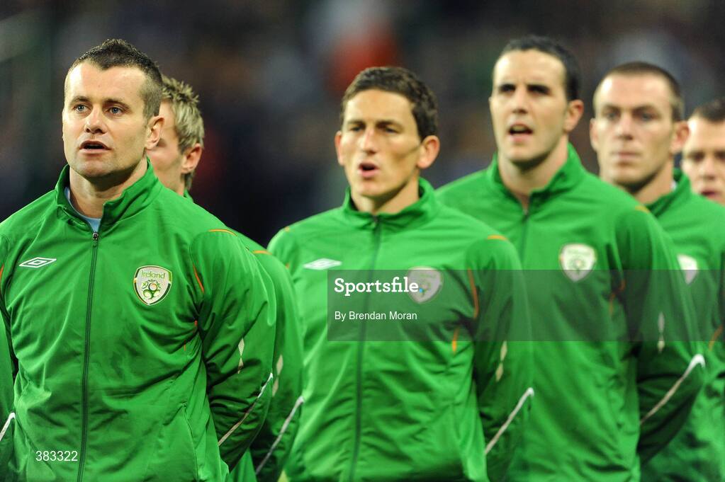 10 October 2009; Republic of Ireland goalkeeper Shay Given stands with his team-mates during the National Anthem. 2010 FIFA World Cup Qualifier, Republic of Ireland v Italy, Croke Park, Dublin. Picture credit: Brendan Moran / SPORTSFILE