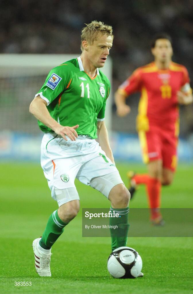 14 October 2009; Damien Duff, Republic of Ireland. 2010 FIFA World Cup Qualifier, Republic of Ireland v Montenegro, Croke Park, Dublin. Picture credit: Oliver McVeigh / SPORTSFILE