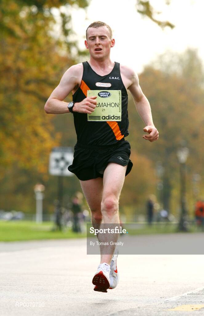 26 October 2009; Brian Mac Mahon, Clonliffe Harriers A.C., in action during the Lifestyle Sports - adidas Dublin Marathon 2009. Phoenix Park, Dublin. Picture credit: Tomas Greally / SPORTSFILE