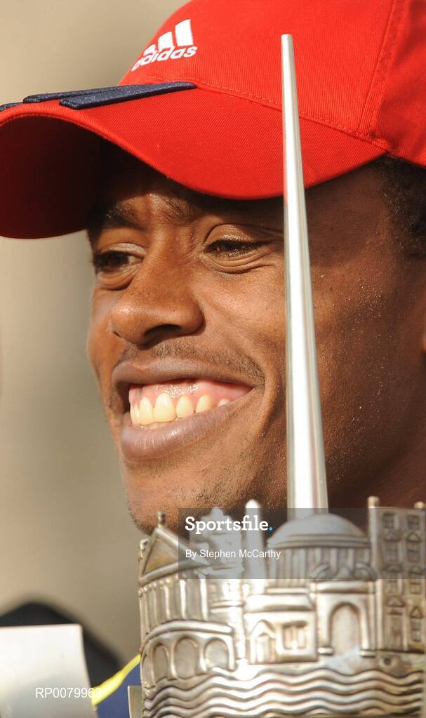 26 October 2009; Feyisa Lilesa, Ethiopia, after winning the Lifestyle Sports - adidas Dublin Marathon 2009. Merrion Square, Dublin. Picture credit: Stephen McCarthy / SPORTSFILE