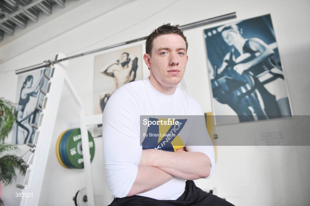 28 October 2009; Irish Power Lifter Dave Foster. Media Launch of Kinetica Sports Nutrition Range, Irishtown Stadium, Dublin. Picture credit: Brian Lawless / SPORTSFILE
