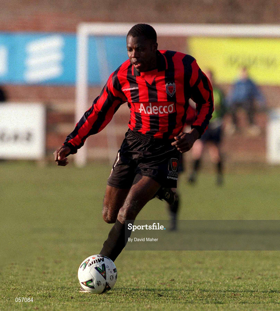 18 February 2001; Mark Rutherford of Bohemians during the Eircom League Premier Division match between UCD and Bohemians at Belfield Park in Dublin. Photo by David Maher/Sportsfile