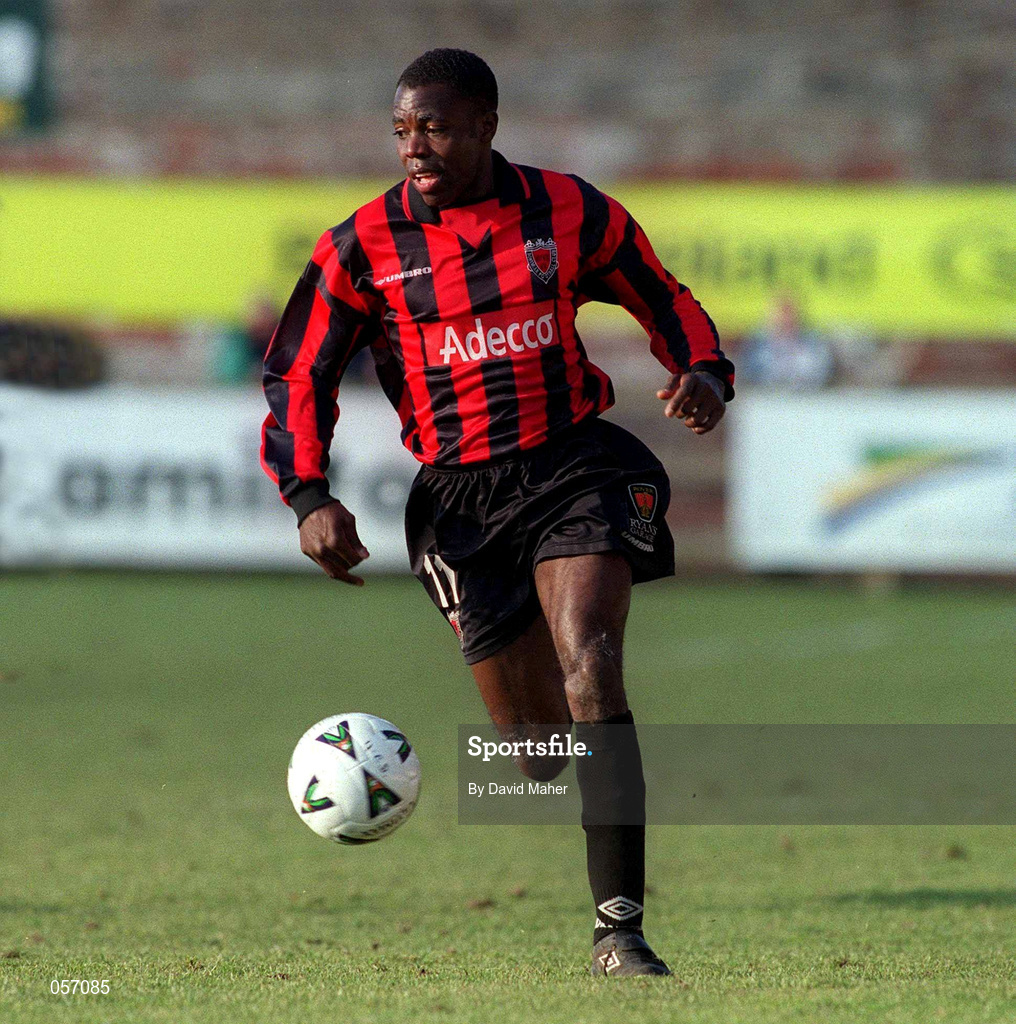 18 February 2001; Mark Rutherford of Bohemians during the Eircom League Premier Division match between UCD and Bohemians at Belfield Park in Dublin. Photo by David Maher/Sportsfile