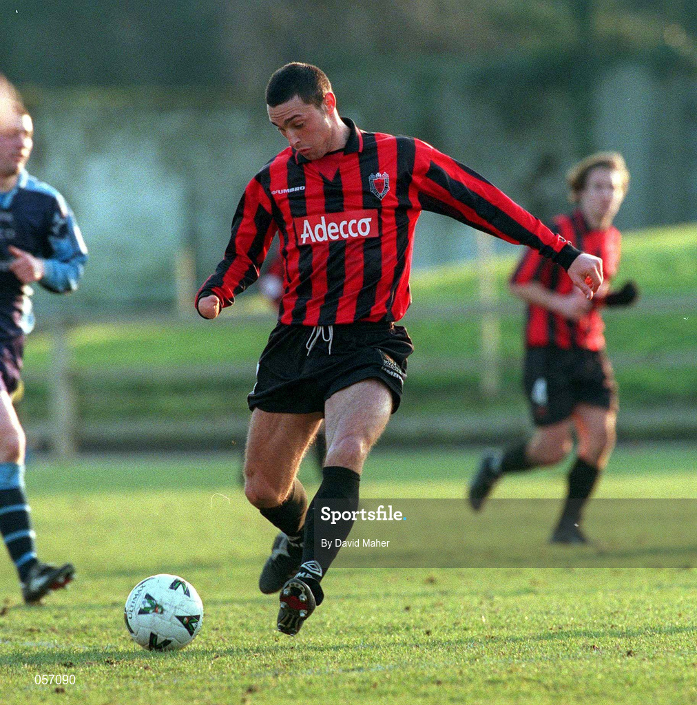 18 February 2001; Dave Morrison of Bohemians during the Eircom League Premier Division match between UCD and Bohemians at Belfield Park in Dublin. Photo by David Maher/Sportsfile