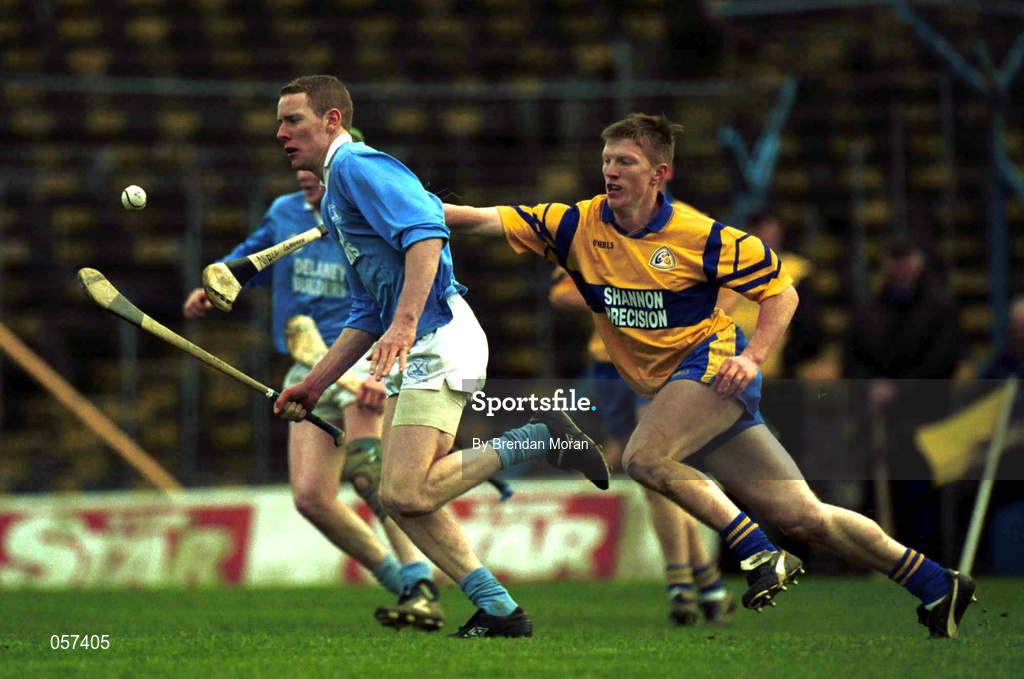 25 February 2001; James Ryall of Graigue Ballycallan gets away from Niall Gilligan of Sixmilebridge during the AIB All-Ireland Senior Club Hurling Championship Semi-Final between Graigue Ballycallan and Sixmilebridge at Semple Stadium in Thurles, Tipperary. Photo by Brendan Moran/Sportsfile