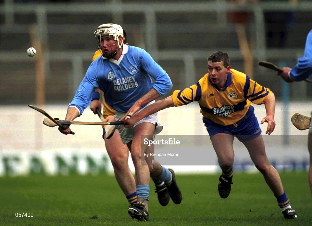 25 February 2001; Tomas Comerford of Graigue Ballycallan in action against John Chaplin of Sixmilebridge during the AIB All-Ireland Senior Club Hurling Championship Semi-Final between Graigue Ballycallan and Sixmilebridge at Semple Stadium in Thurles, Tipperary. Photo by Brendan Moran/Sportsfile