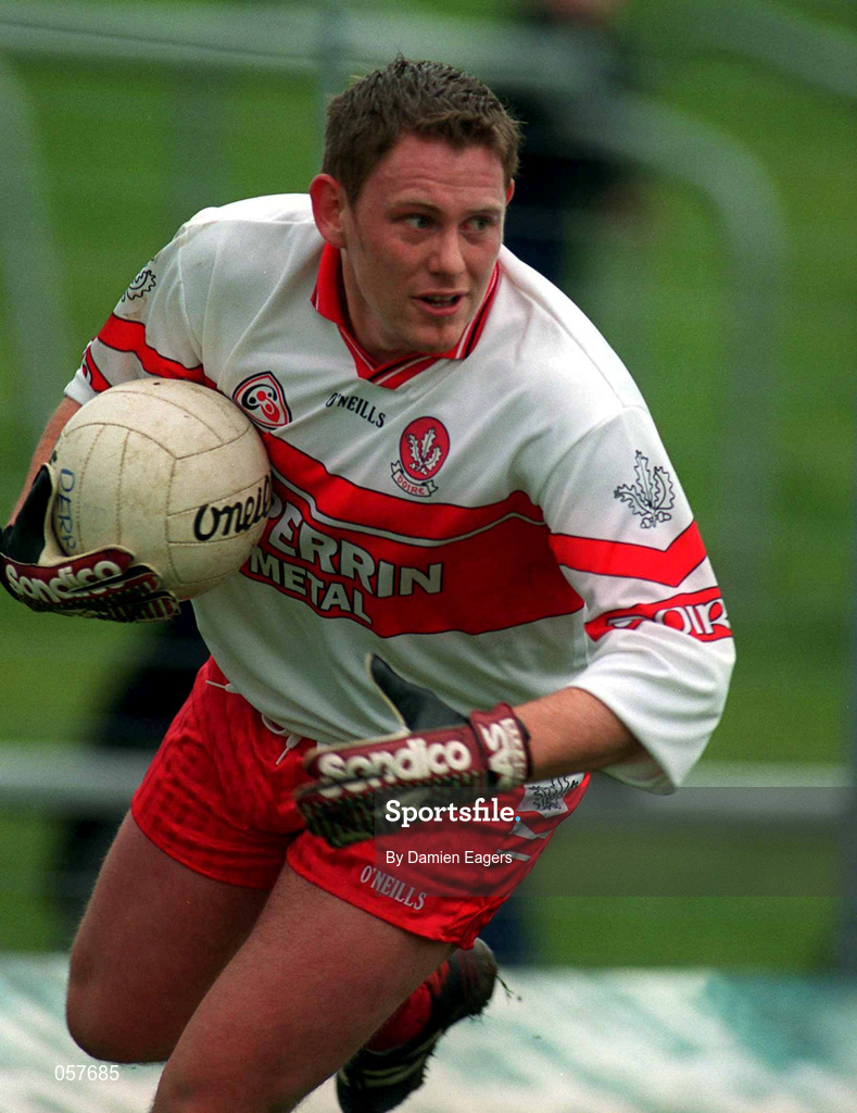 25 February 2001; Paul Murphy of Derry during the Allianz National Football League Division 1B match between Meath and Derry at Páirc Tailteann in Navan, Meath. Photo by Damien Eagers/Sportsfile