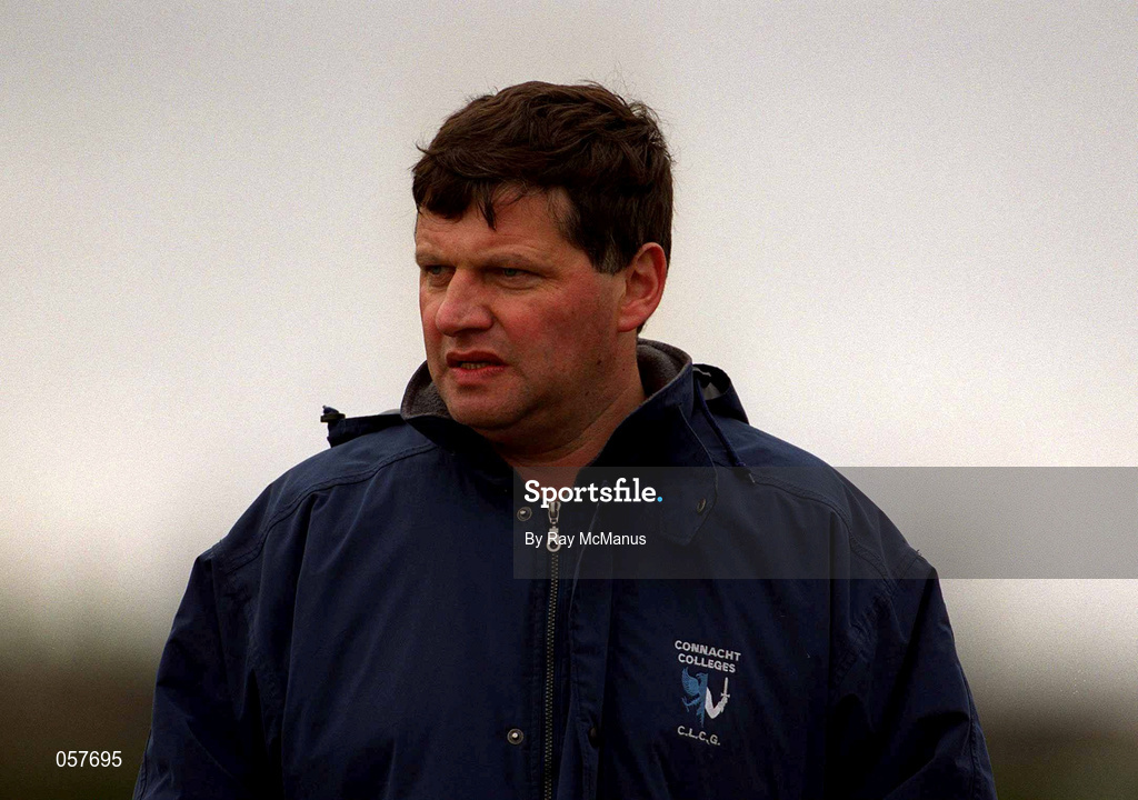 25 February 2001; Galway manager John O'Mahony during the Allianz National Football League Division 1A match between Galway and Tyrone at Duggan Park in Ballinasloe, Galway. Photo by Ray McManus/Sportsfile