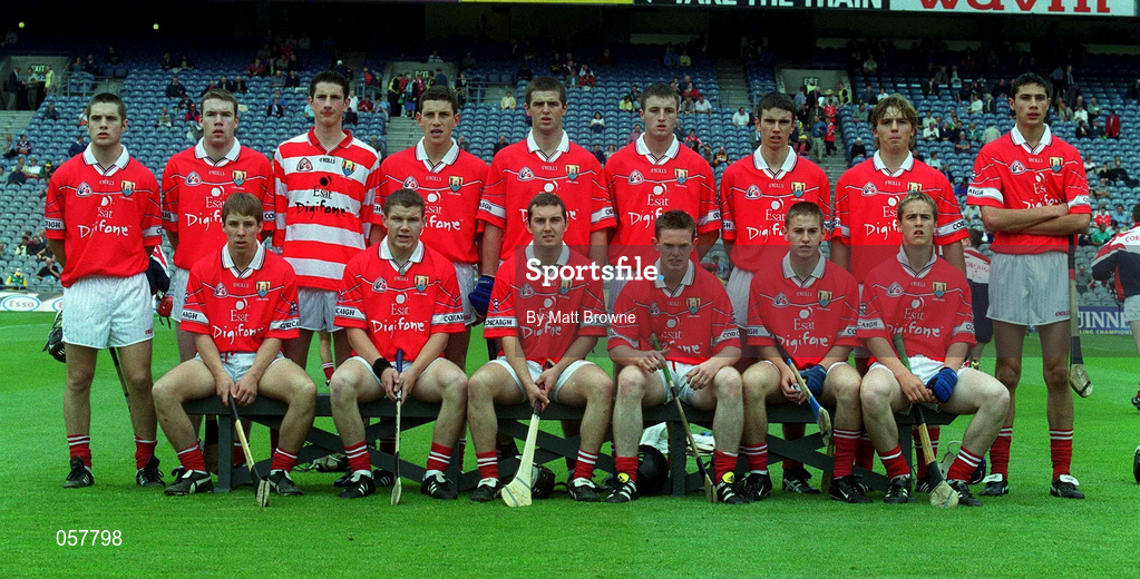 10 September 2000; The Cork team prior to the All-Ireland Minor Hurling Championship Final between Cork and Galway at Croke Park in Dublin. Photo by Matt Browne/Sportsfile