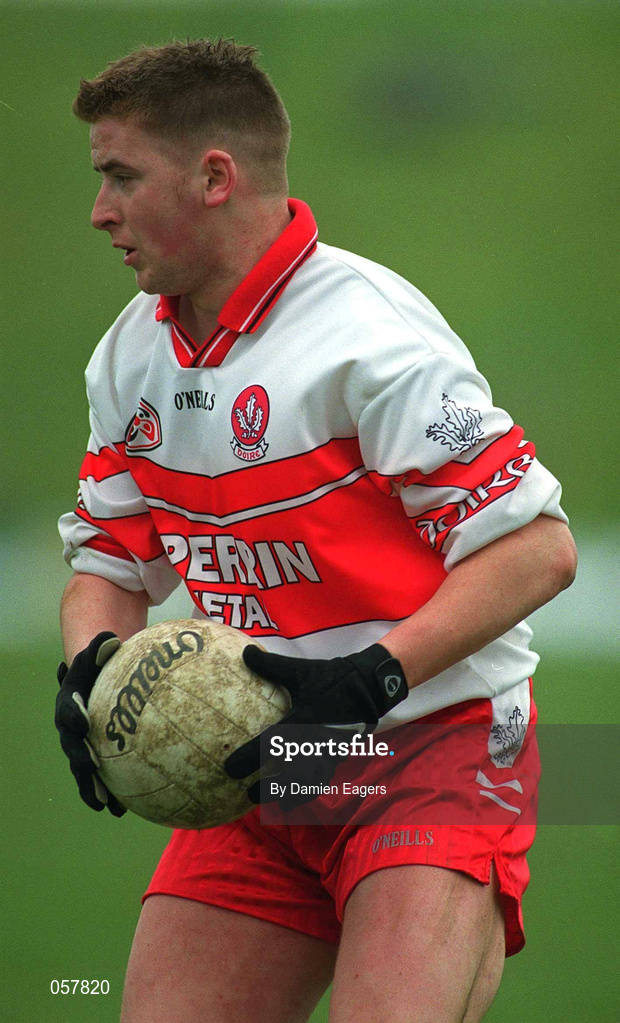 25 February 2001; Conleth Gilligan of Derry during the Allianz National Football League Division 1B match between Meath and Derry at Páirc Tailteann in Navan, Meath. Photo by Damien Eagers/Sportsfile