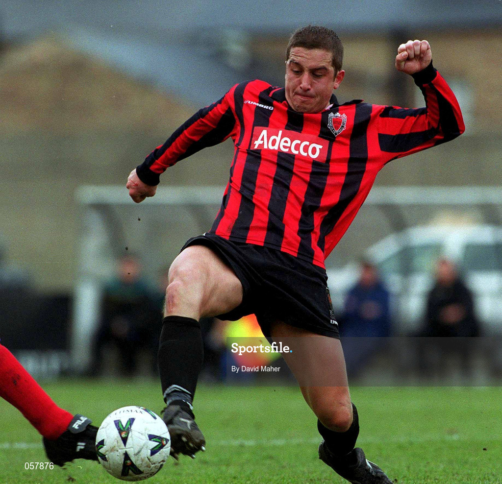 25 February 2001; Alex Nesovic of Bohemians during the Eircom League Premier Division match between Bohemians and Cork City at Dalymount Park in Dublin. Photo by David Maher/Sportsfile