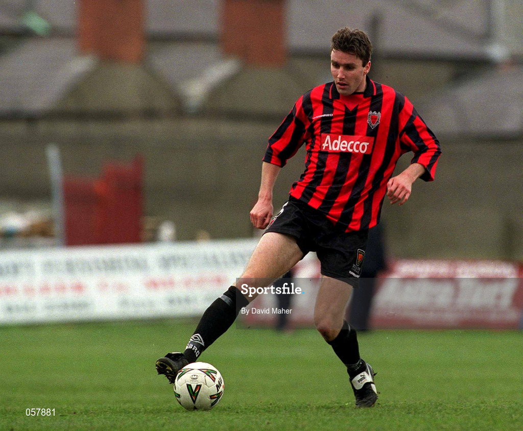 25 February 2001; Shaun Maher of Bohemians during the Eircom League Premier Division match between Bohemians and Cork City at Dalymount Park in Dublin. Photo by David Maher/Sportsfile