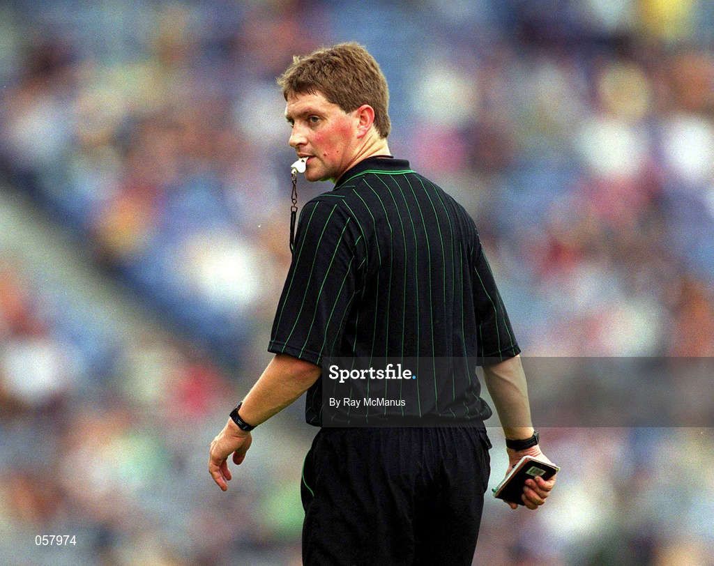 10 September 2000; Referee Barry Kelly during the All-Ireland Minor Hurling Championship Final between Cork and Galway at Croke Park in Dublin. Photo by Ray McManus/Sportsfile