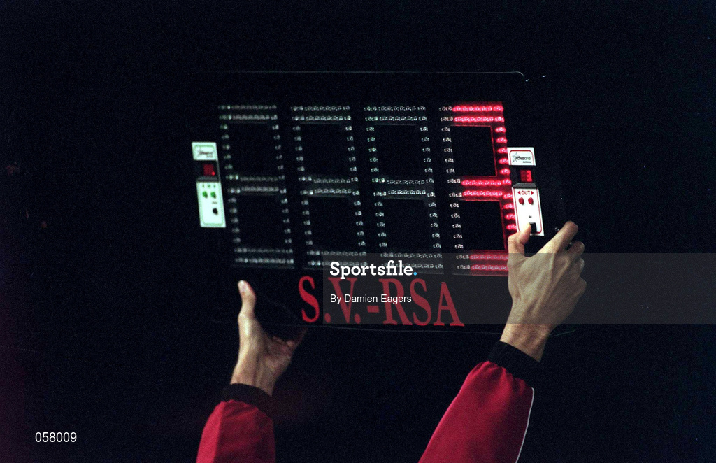 9 October 1999; The fourth official holds up an electronic  clock to show three additional minutes of extra time to play during the UEFA European Championships Qualifier match between FYR Macedonia and Republic of Ireland at the City Stadium in Skopje, Macedonia. Photo by Damien Eagers/Sportsfile