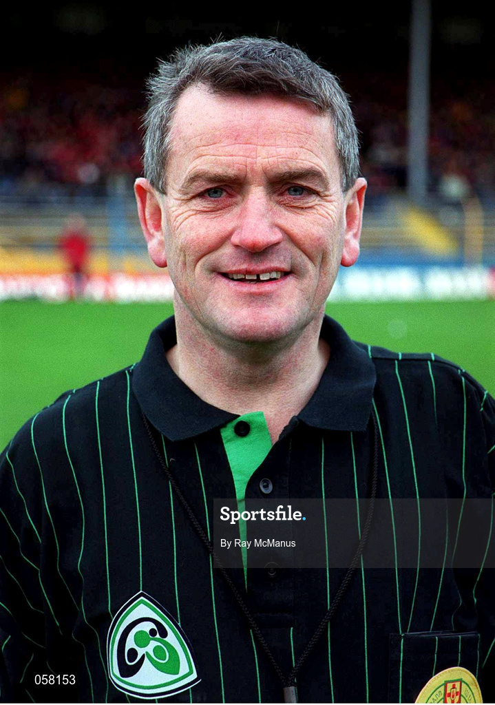 28 November 1999; Referee Johnnie McDonnell during the AIB Munster Senior Club Hurling Championship Final match between Ballygunner and St. Joseph's Doora-Barefield at Semple Stadium in Thurles, Tipperary. Photo by Ray McManus/Sportsfile