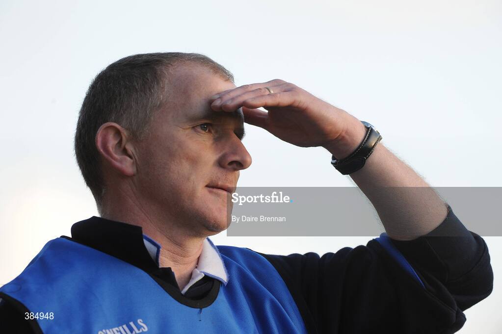 8 November 2009; Ballyboden St. Enda's manager Liam O'Dwyer during the game. AIB GAA Football Leinster Senior Club Championship Quarter-Fianl, Ballyboden St. Enda's v Rathnew, Parnell Park, Dublin. Picture credit: Dàire Brennan / SPORTSFILE