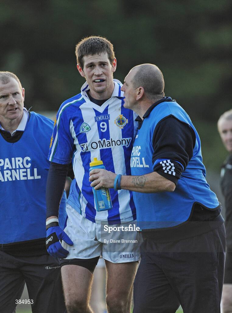 8 November 2009; Declan O'Mahony, Ballyboden St. Enda's, is comforted by club physio David Cunningham, right, after he was sent off near the end of the game. AIB GAA Football Leinster Senior Club Championship Quarter-Fianl, Ballyboden St. Enda's v Rathnew, Parnell Park, Dublin. Picture credit: Dàire Brennan / SPORTSFILE