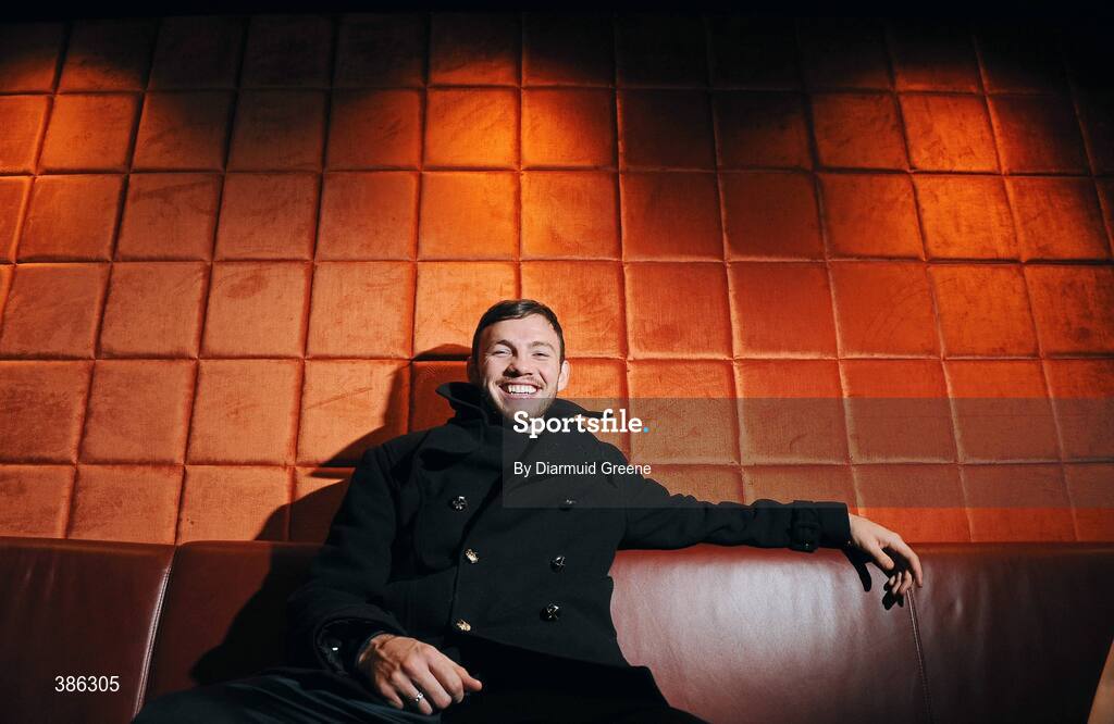 12 November 2009; Andy Lee after a press confernece ahead of his Yanjing Fight Night against Affif Belghecham on Saturday. The Jasmine Palace Restaurant, O’Connell Street, Limerick. Picture credit: Diarmuid Greene / SPORTSFILE