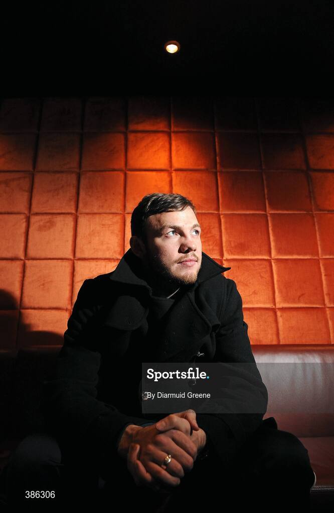 12 November 2009; Andy Lee after a press confernece ahead of his Yanjing Fight Night against Affif Belghecham on Saturday. The Jasmine Palace Restaurant, O’Connell Street, Limerick. Picture credit: Diarmuid Greene / SPORTSFILE