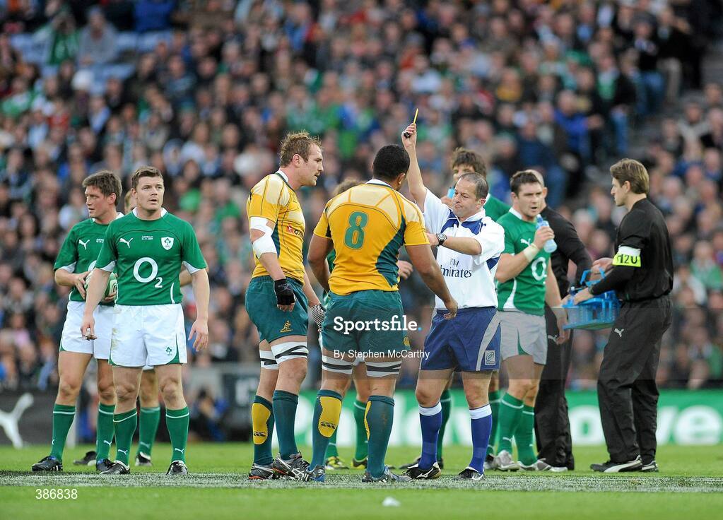 15 November 2009; Wycliff Palu, Australia, receives a yellow card from the referee after a tackle on Ireland's Rob Kearney. Autumn International Guinness Series 2009, Ireland v Australia, Croke Park, Dublin. Picture credit: Stephen McCarthy / SPORTSFILE