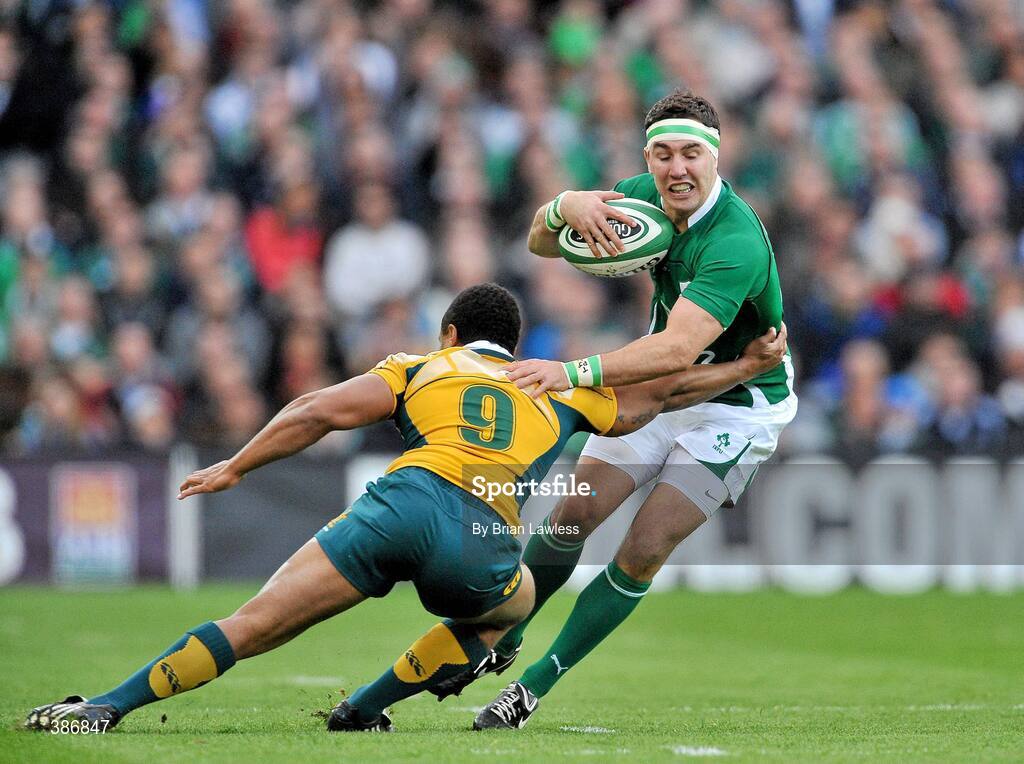 15 November 2009; Paddy Wallace, Ireland, in action against Will Genia, Australia. Autumn International Guinness Series 2009, Ireland v Australia, Croke Park, Dublin. Picture credit: Brian Lawless / SPORTSFILE