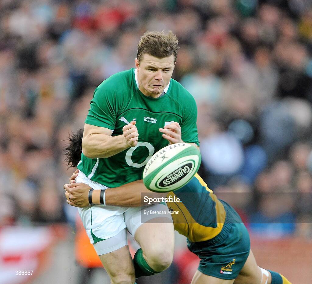 15 November 2009; Brian O'Driscoll, Ireland, drops the ball after being tackled by Digby Ioane, Australia. Autumn International Guinness Series 2009, Ireland v Australia, Croke Park, Dublin. Picture credit: Brendan Moran / SPORTSFILE